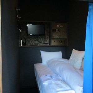 Executive Capsulehotel Alleen voor Mannen